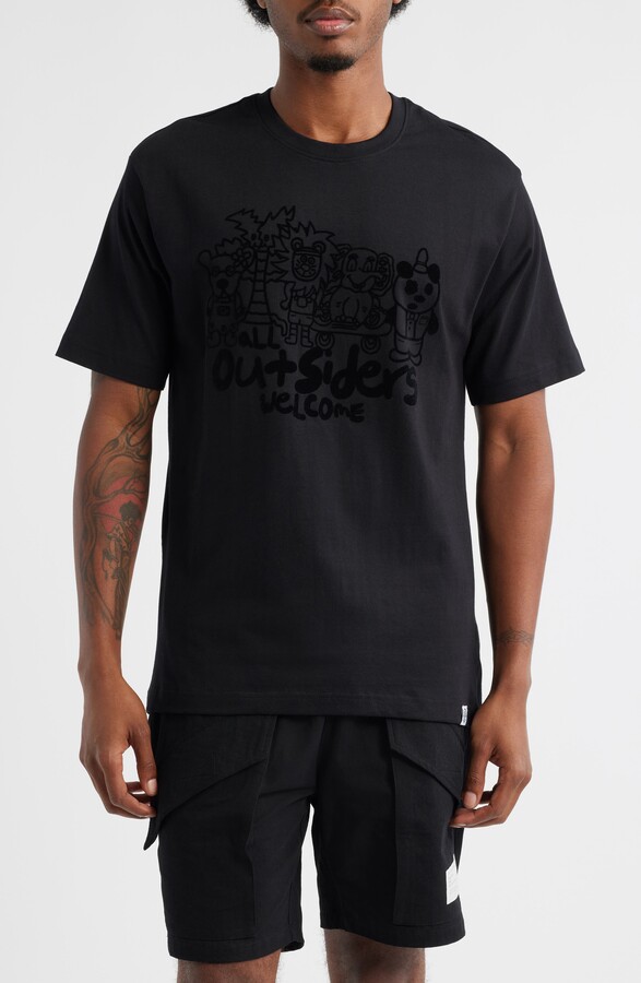 VIC GARCIA WORLD Outsiders Welcome Graphic T-Shirt