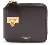 Thumbnail for your product : Valentino Garavani Rockstud Ziparound Grained-leather Wallet - Black