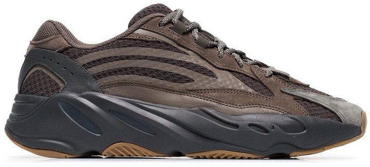 yeezy boost 700 v2 uk
