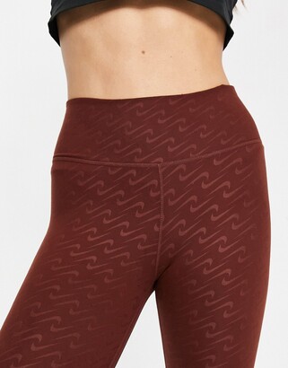 nike bronze leggings