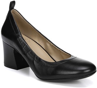 naturalizer paxton platform pump
