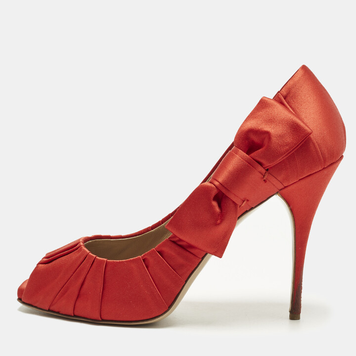 Valentino Size 38 Red Satin Peep Toe Pumps