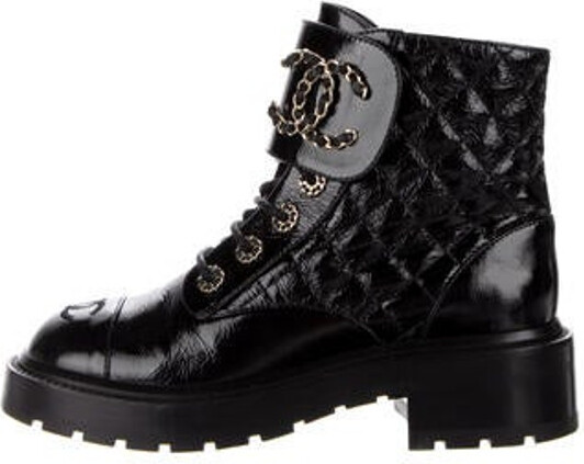 Chanel 2019 Interlocking Cc Lace-up Boots Auction