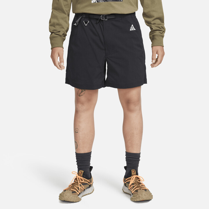 Men's Nike ACG Hiking Shorts in Black | FN2430-010