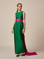 Thumbnail for your product : Oscar de la Renta Two-Tone Satin Column Gown with Silk Taffeta Sash
