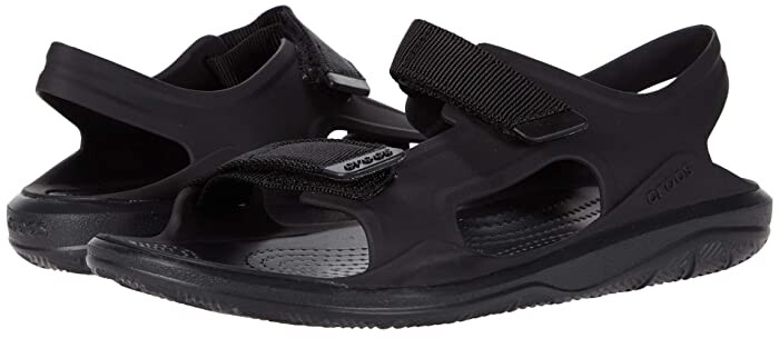 crocs water shoes for women