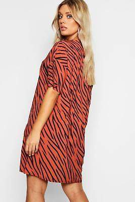 boohoo NEW Womens Plus Tiger Print T-Shirt Dress in Polyester 5% Elastane
