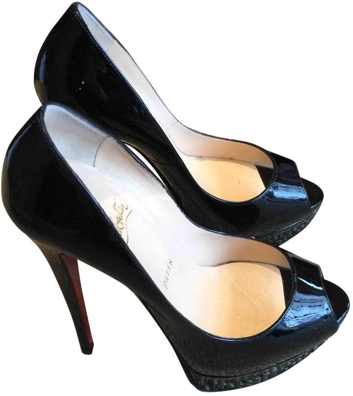 louboutin lady peep black