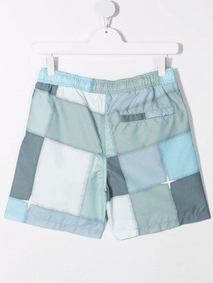 Stone Island Junior TEEN geometric pattern shorts