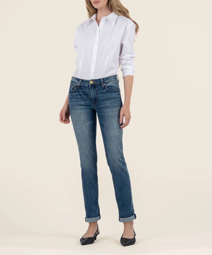 Catherine Mid Rise Boyfriend In Giving W/dark Base Wash