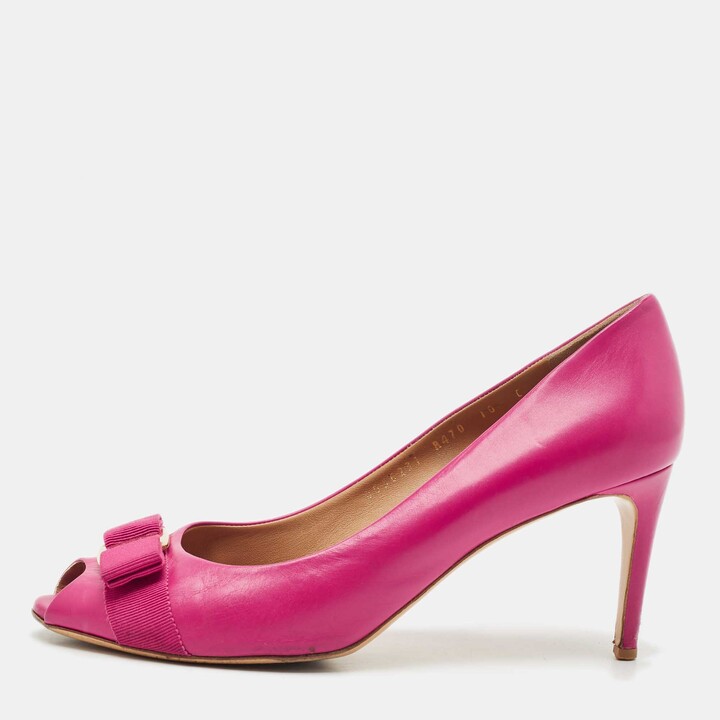 Ferragamo Pink Leather Vara Bow Peep Toe Pumps
