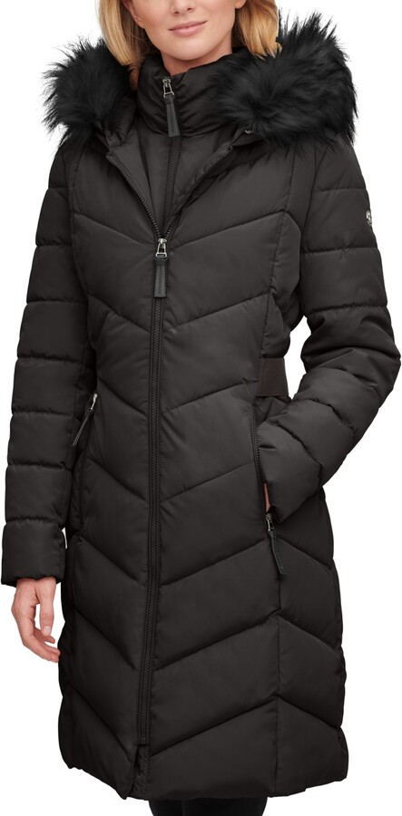 black coat women fur hood