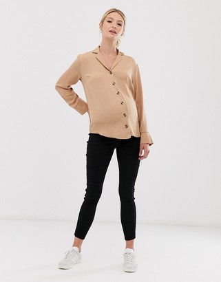 ASOS Maternity DESIGN Maternity pull on jegging in clean black with under the bump waistband