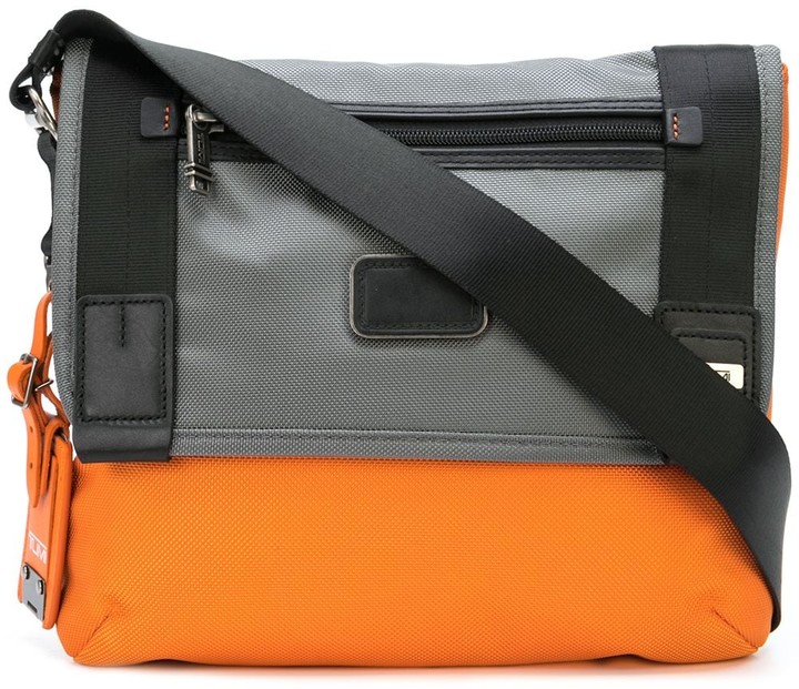 tumi alpha bravo beale mini messenger