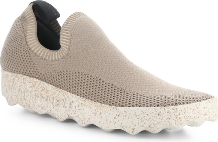 Asportuguesas by Fly London Clip Slip-On Sneaker