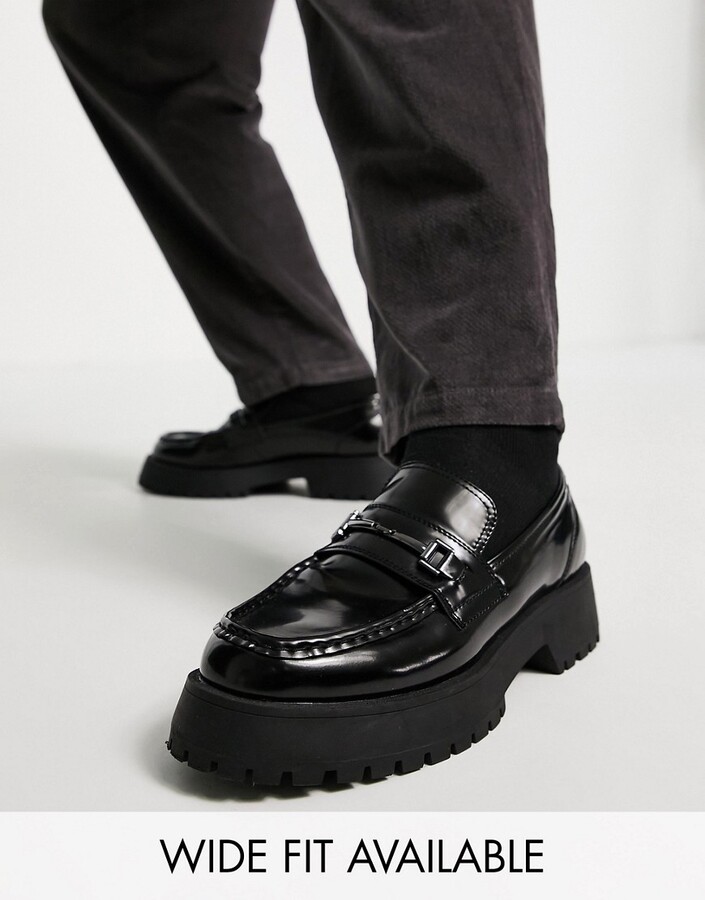 med undtagelse af skraber Hykler ASOS DESIGN chunky loafers in black faux leather with gold snaffle -  ShopStyle