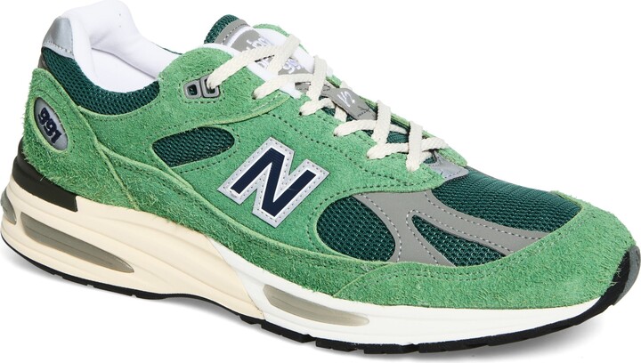 Gender Inclusive Made in UK 991 v2 Sneaker