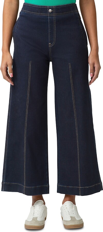 Hue Fine Lines Denim Crop Jeans