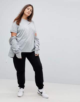 Nike Plus Logo T-Shirt In Grey