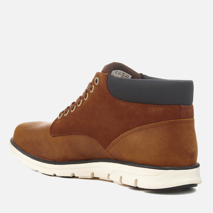 men's logan bay chukka boots