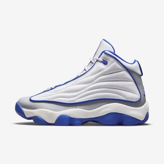 jordan pro strong sneaker