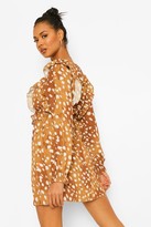 Thumbnail for your product : boohoo Smudge Print Ruffle Detail Smock Dress