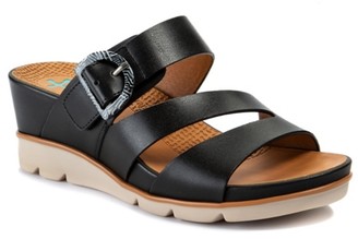 bare traps sandals clearance