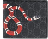 Thumbnail for your product : Gucci Kingsnake print GG Supreme coin wallet