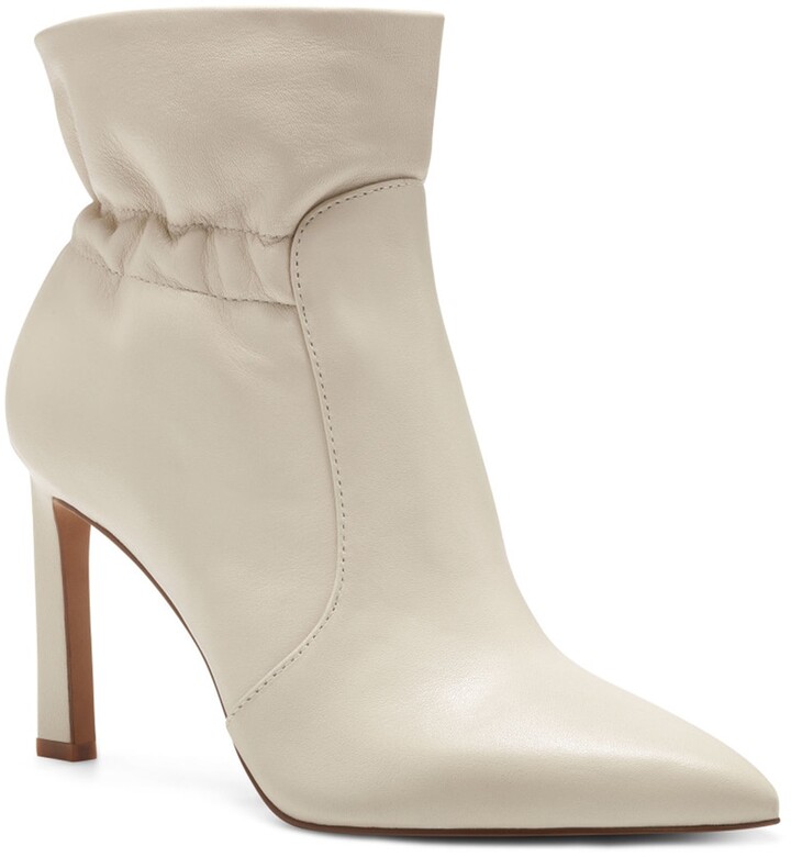 vince camuto sarinda bootie