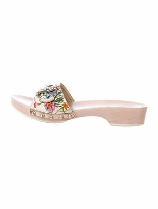 gucci flora slides