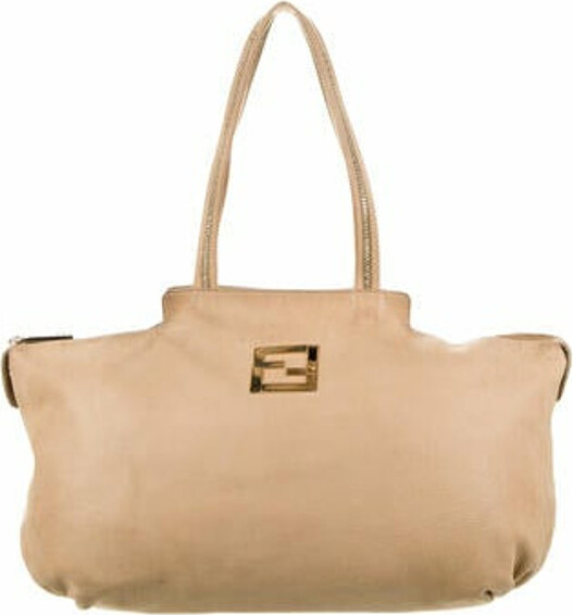 fendi mini bolsauette chain