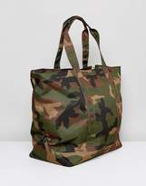 Thumbnail for your product : Herschel Bamfield Mid Volume Weekender Bag In Woodland Camo
