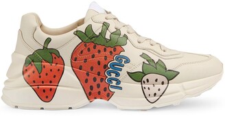 gucci strawberry tennis shoes