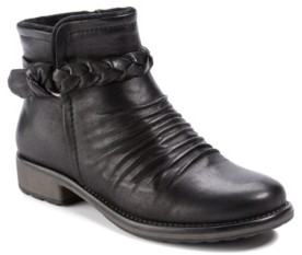bare traps black ankle boots