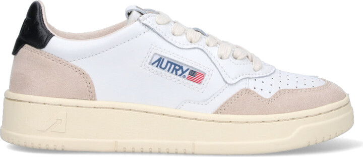 AUTRY "Medalist" Low-Top Sneakers In White Leather