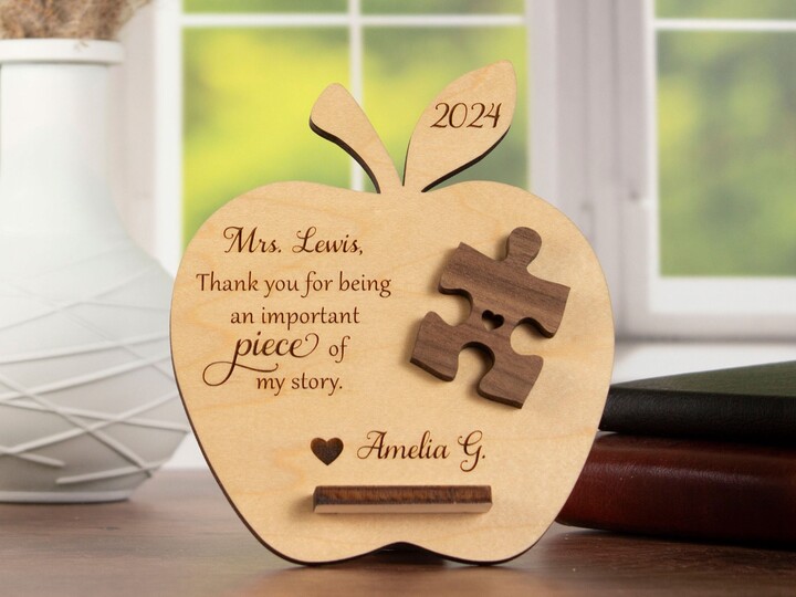 Personalized Teacher Gift, Appreciation Gifts, Apple Puzzle Piece Sign, End Of Year Gifts Personalized, Gift Ideas Daycare Preschool, Mentor