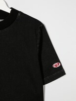 Thumbnail for your product : Diesel Kids logo-patch sleeve T-shirt