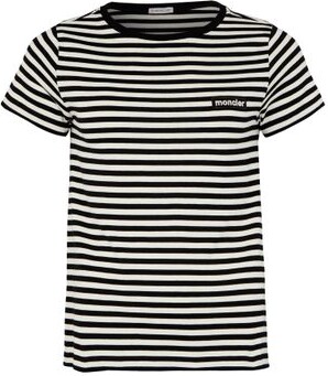 Short sleeved t-shirt