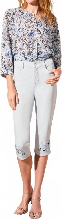 Sophia Mid Rise Embroidered Capri Jeans In Dark Water