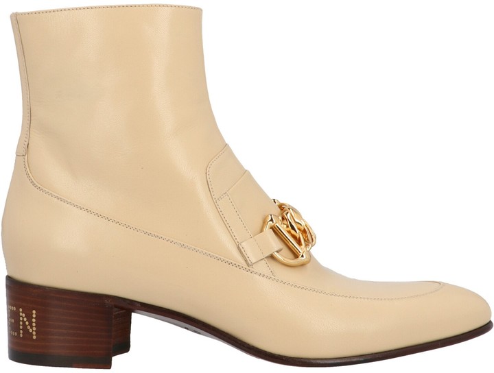 gucci chain boots