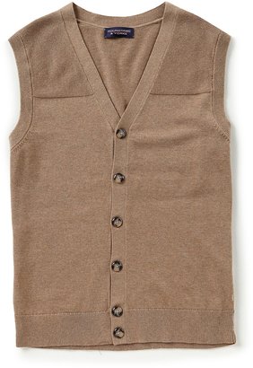 Roundtree & Yorke Solid Button Vest