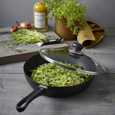Scanpan Classic 3.25qt / 3.0L / 11in / 28cm Nonstick Sauté Pan with Lid, Black