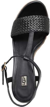 UGG Womens Fitchie II Sandals Black