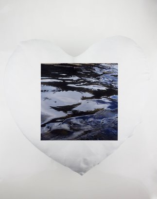 Fotomax Heartshaped pillow with Water