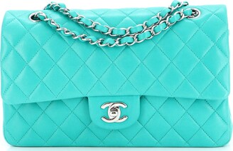 Pre-owned Chanel Green Handbags