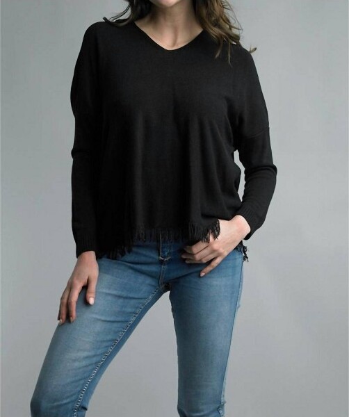 Memo Paris Women'sV-NecklineFringeHemSweater-TEMPOPARISS/M