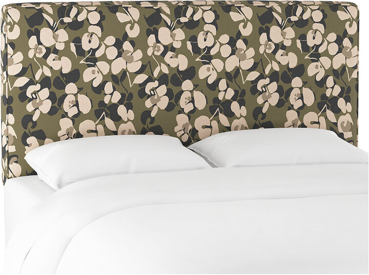 Skyline Furniture Box Seam Headboard