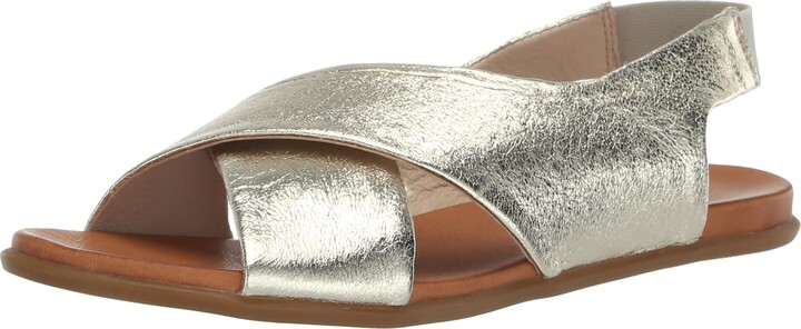 Unity in Diversity Women's Kira 186 Flat Sandal