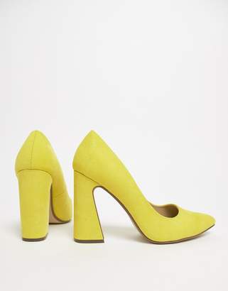 Missguided Flared Heel Court Shoe