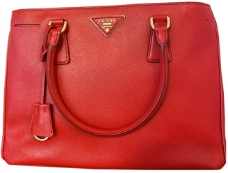prada red saffiano bag